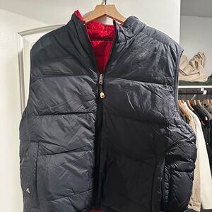 L.L. Bean Black / Red Reversible Vest